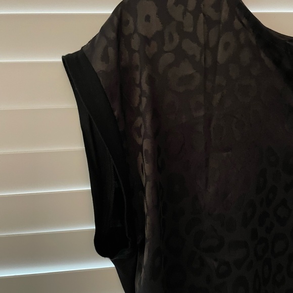 NWT (L) Papermoon Reece Top Black Leopard Print - Picture 8 of 9